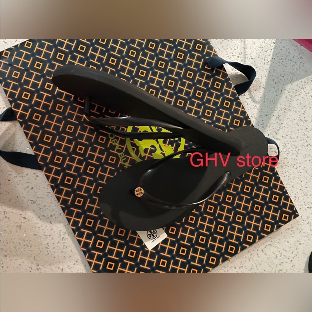 Tory Burch Summer Casual Flip Flop Thong-New Arrival - Picture 3 of 3